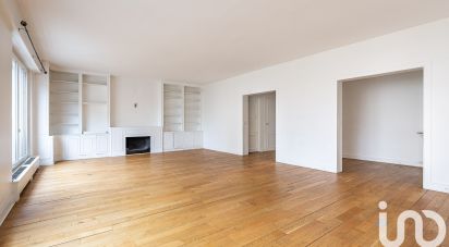 Appartement 5 pièces de 141 m² à Paris (75016)