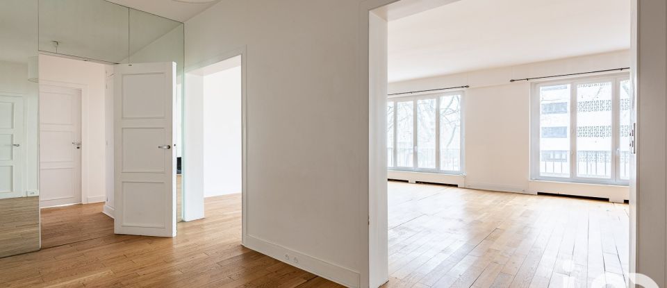 Appartement 5 pièces de 141 m² à Paris (75016)