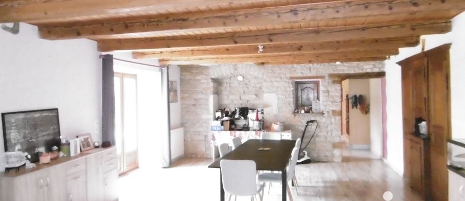 House 10 rooms of 310 m² in Valonne (25190)