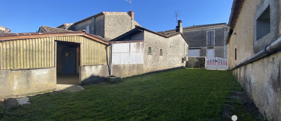 Town house 3 rooms of 82 m² in Preignac (33210)