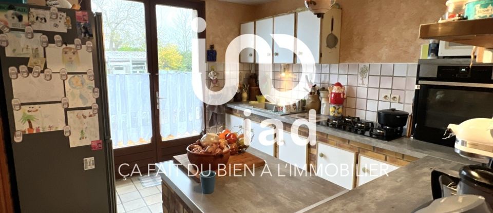 Traditional house 5 rooms of 100 m² in Hesdigneul-lès-Boulogne (62360)