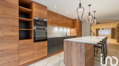 Maison 6 pièces de 159 m² à Volstroff (57940)