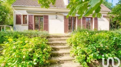 Maison traditionnelle 7 pièces de 144 m² à Magny-en-Vexin (95420)