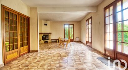 Traditional house 7 rooms of 144 m² in Magny-en-Vexin (95420)