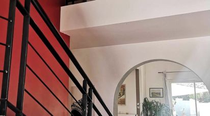 Traditional house 5 rooms of 138 m² in Pierrefeu-du-Var (83390)