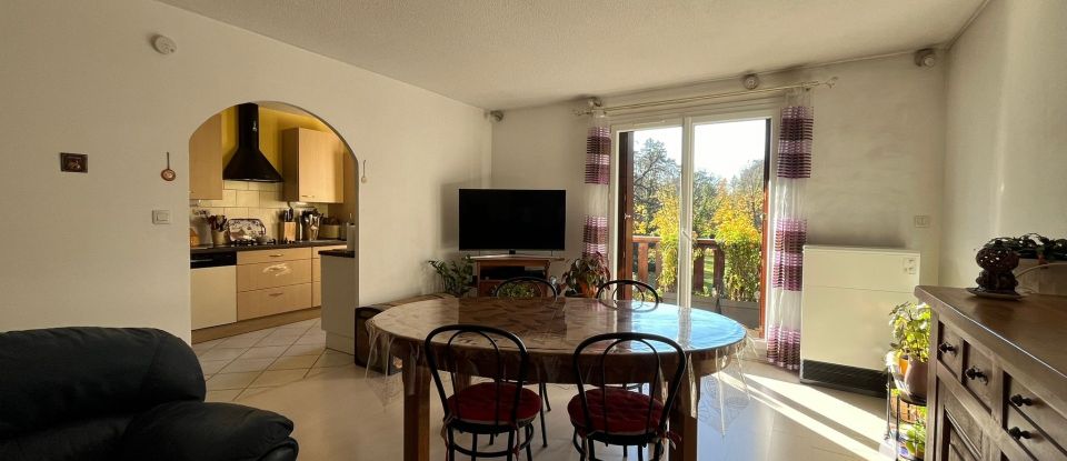 Apartment 3 rooms of 63 m² in Rives (38140)