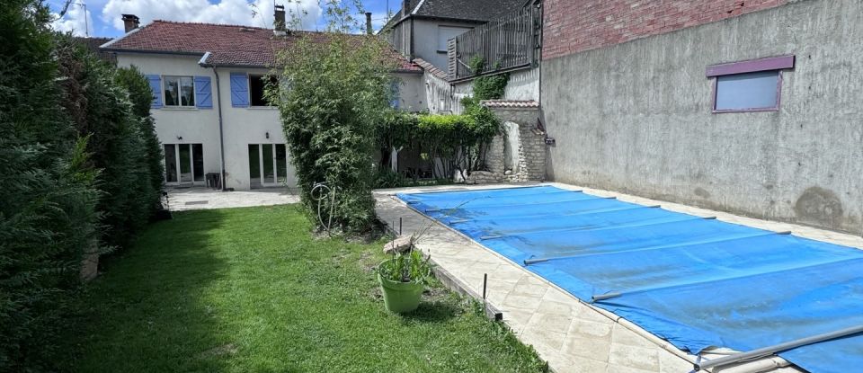 Village house 6 rooms of 210 m² in Bar-le-Duc (55000)