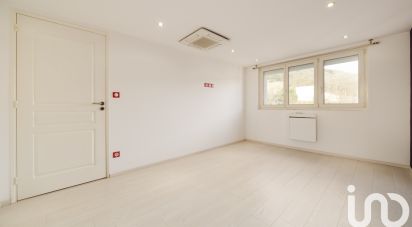 Appartement 4 pièces de 83 m² à Nancy (54000)