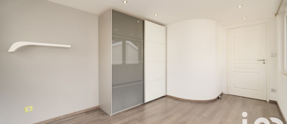 Appartement 4 pièces de 83 m² à Nancy (54000)