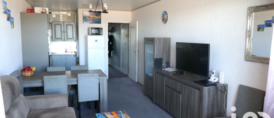 Appartement 2 pièces de 51 m² à Courseulles-sur-Mer (14470)