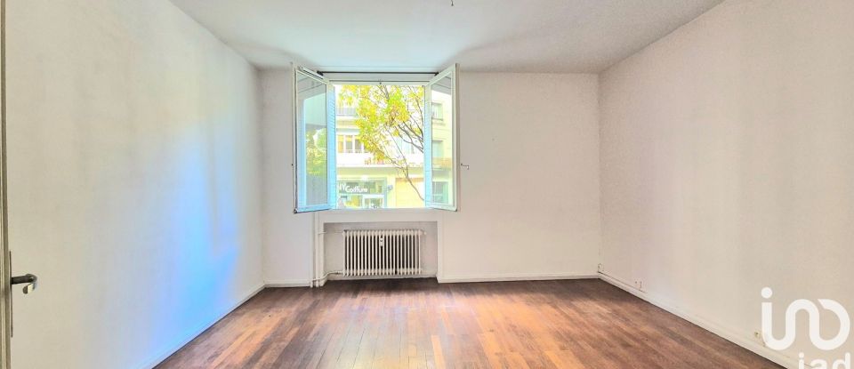 Apartment 4 rooms of 102 m² in Saint-Étienne (42000)