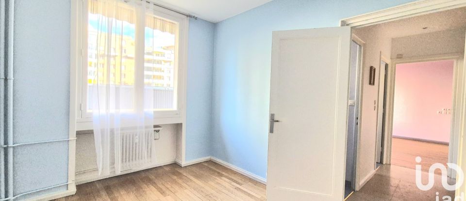 Apartment 4 rooms of 102 m² in Saint-Étienne (42000)