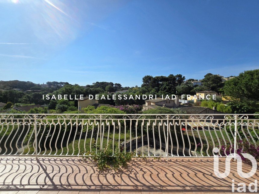 Apartment 6 rooms of 145 m² in La Seyne-sur-Mer (83500)