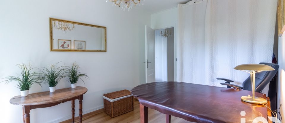 Appartement 6 pièces de 107 m² à Maisons-Laffitte (78600)