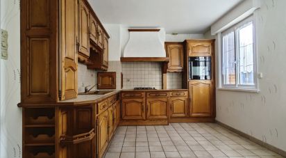 Maison 8 pièces de 132 m² à Steenbecque (59189)