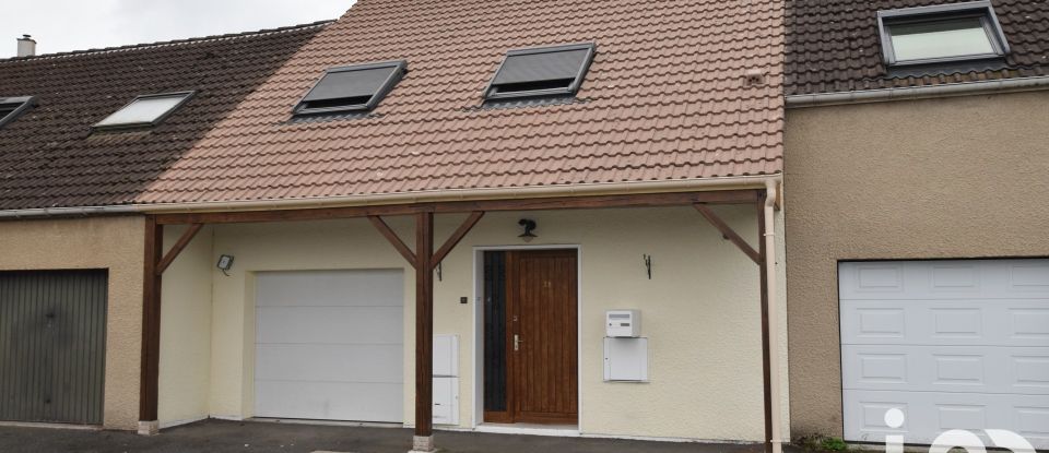 Maison traditionnelle 4 pièces de 96 m² à Champcueil (91750)