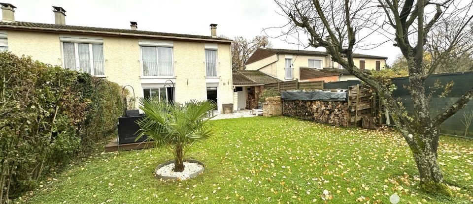 Maison 4 pièces de 80 m² à Lésigny (77150)