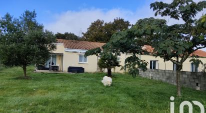 House 5 rooms of 108 m² in Saint-Mars-de-Coutais (44680)