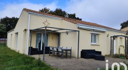 House 5 rooms of 108 m² in Saint-Mars-de-Coutais (44680)