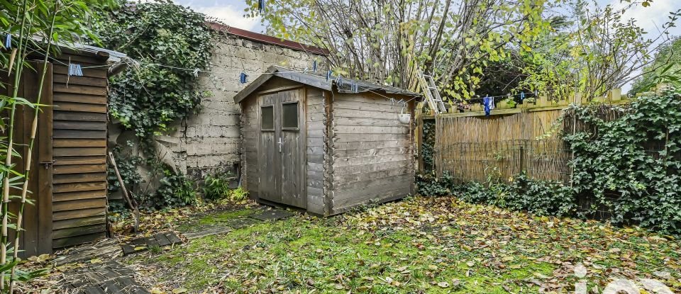 Maison 6 pièces de 161 m² à Suresnes (92150)