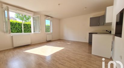 Apartment 3 rooms of 63 m² in Moissy-Cramayel (77550)