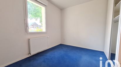 Apartment 3 rooms of 63 m² in Moissy-Cramayel (77550)