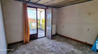 Maison traditionnelle 7 pièces de 174 m² à Bon-Encontre (47240)