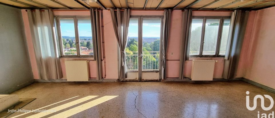 Maison traditionnelle 7 pièces de 174 m² à Bon-Encontre (47240)