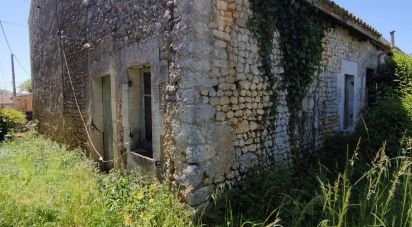 House 3 rooms of 80 m² in Saint-Bonnet-sur-Gironde (17150)