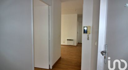 Apartment 3 rooms of 57 m² in Alfortville (94140)