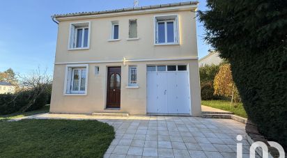 House 7 rooms of 90 m² in Varennes (24150)