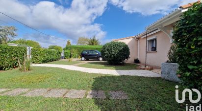 Traditional house 4 rooms of 137 m² in Ludon-Médoc (33290)