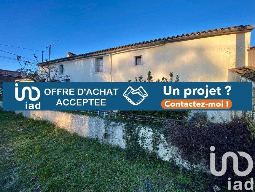 Maison de village 4 pièces de 196 m² à Saint-Maurice-le-Girard (85390)