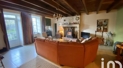 Village house 4 rooms of 196 m² in Saint-Maurice-le-Girard (85390)