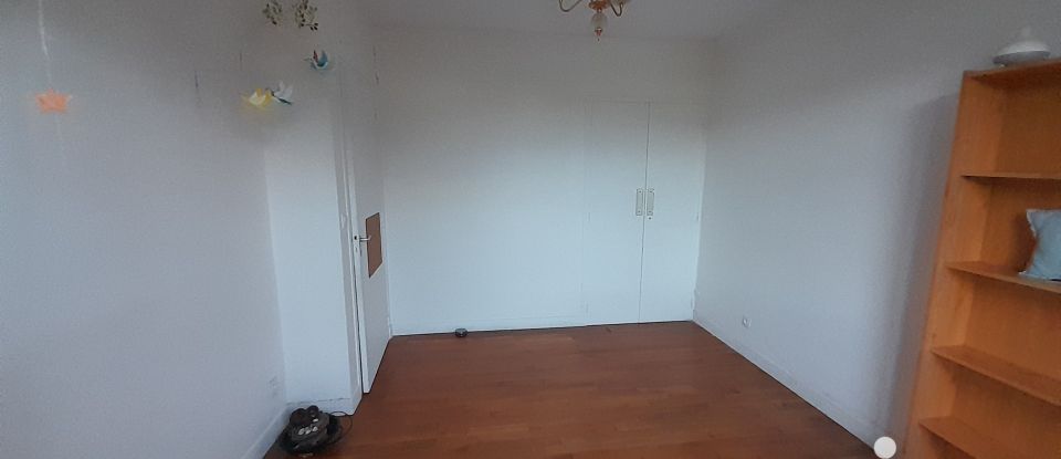 Maison traditionnelle 4 pièces de 120 m² à Châlus (87230)