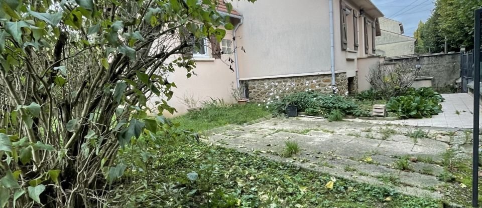 Pavillon 5 pièces de 80 m² à Villeneuve-le-Roi (94290)