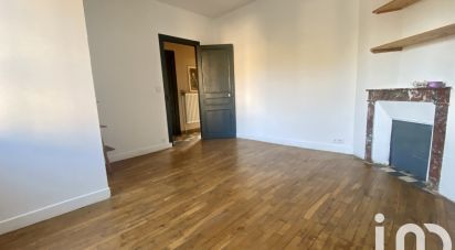 Maison 6 pièces de 150 m² à Saint-Cyr-sur-Loire (37540)