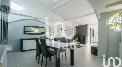 House 4 rooms of 86 m² in Ozoir-la-Ferrière (77330)