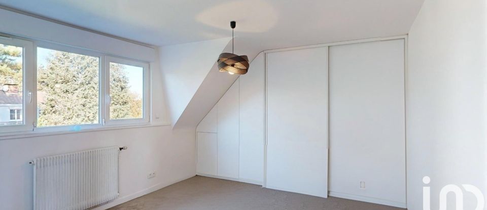 Maison 5 pièces de 132 m² à Marcq-en-Barœul (59700)