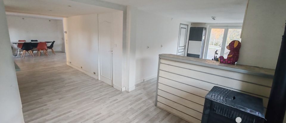 House 5 rooms of 144 m² in Espiet (33420)