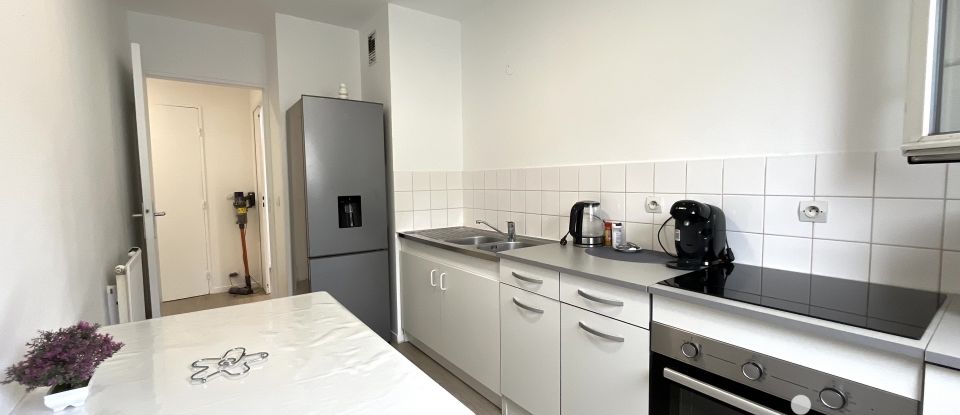 Appartement 3 pièces de 63 m² à Alfortville (94140)