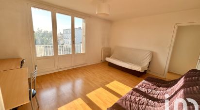 Apartment 2 rooms of 32 m² in Nevers (58000)