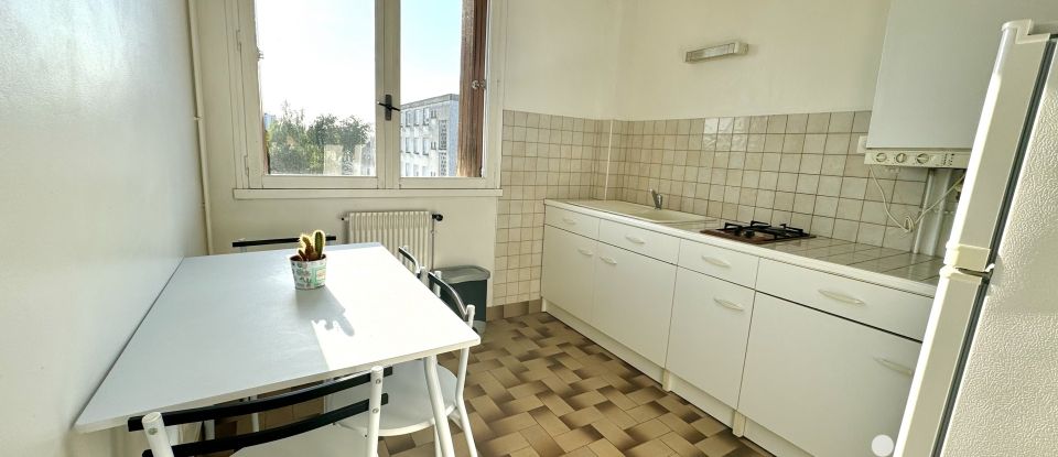 Apartment 2 rooms of 32 m² in Nevers (58000)