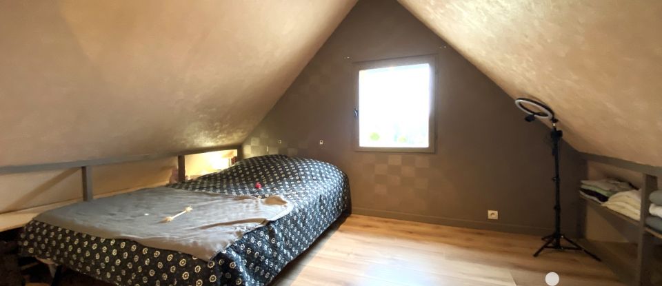 Maison 5 pièces de 110 m² à Esves-le-Moutier (37240)