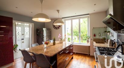 Maison 10 pièces de 208 m² à Nemours (77140)