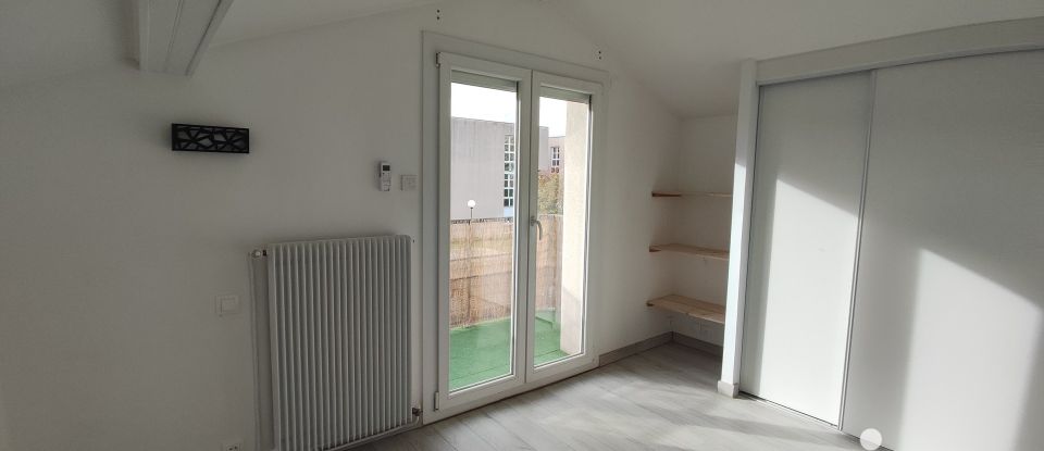 Maison 5 pièces de 118 m² à Andrézieux-Bouthéon (42160)