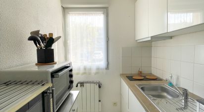 Apartment 3 rooms of 53 m² in Reims (51100)