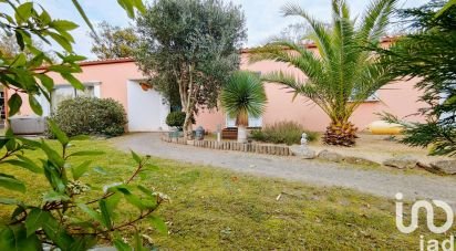 House 6 rooms of 120 m² in Saint-Avaugourd-des-Landes (85540)