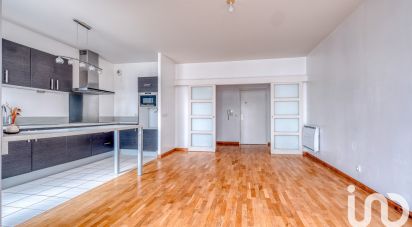 Apartment 3 rooms of 73 m² in Noisy-le-Grand (93160)