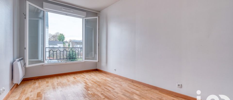 Appartement 3 pièces de 73 m² à Noisy-le-Grand (93160)